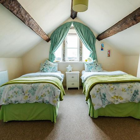 Langs Hall Leyland Luaran gambar